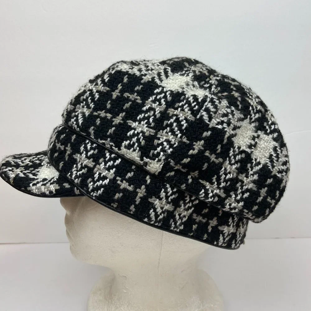 Banana Republic Newsboy Style Plaid Hat Black White Sz M/L